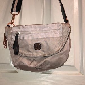 Lululemon Purse Light Pink